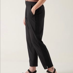 Athleta Brooklyn Jogger Pants Black Size 16 Athleisure Activewear